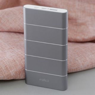 Pin sạc dự phòng Polymer 10.000 mAh QC 3.0 eValu PA F1 Air Nhôm Bạc