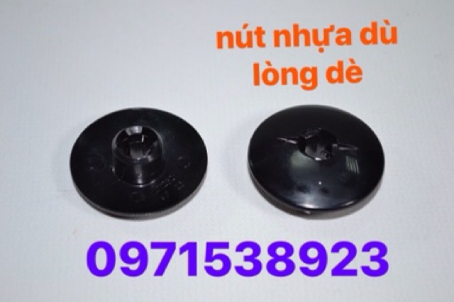 Nút nhựa dù nhấn lòng dè chính hãng KIA & HUYNDAI