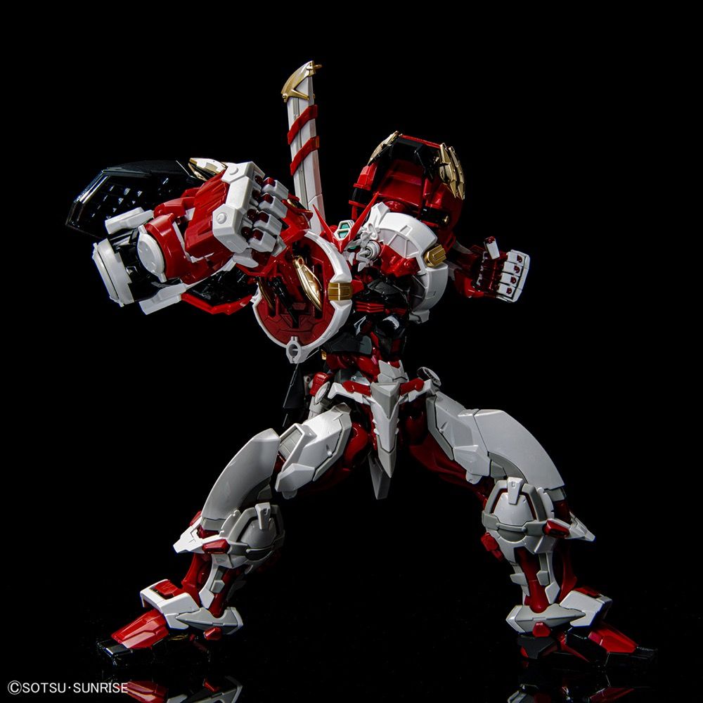 Mô Hình Lắp Ráp Gundam 1/100 HiRM High Resolution Astray Red Frame Powered Red