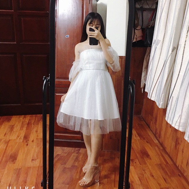 Váy trắng công chúa hàng thiết kế