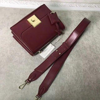 Túi Charles & Keith dây bản