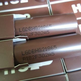 CELL PIN 3.7V 18650 3000 mAh ổn định chất lượng LG HG2 XẢ 20A