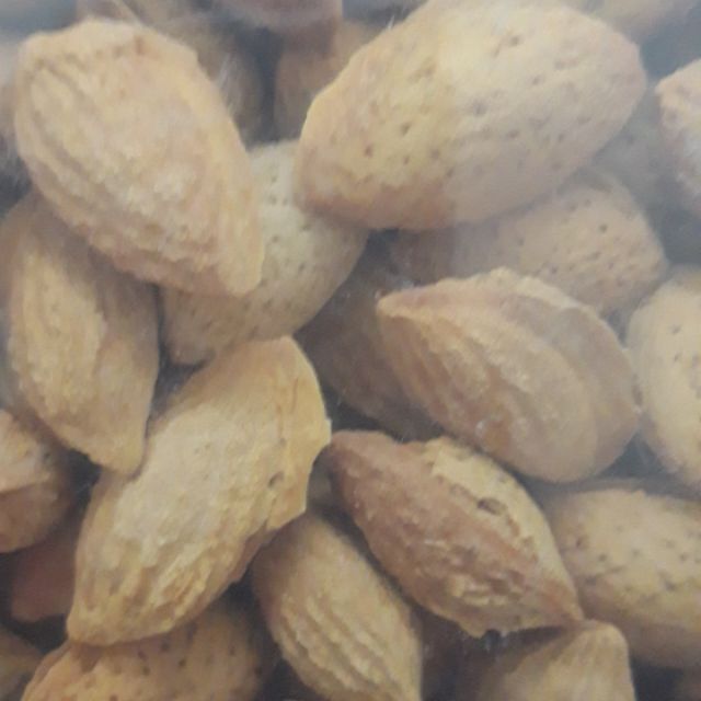 Hạnh Nhân Rang Bơ túi 500gr