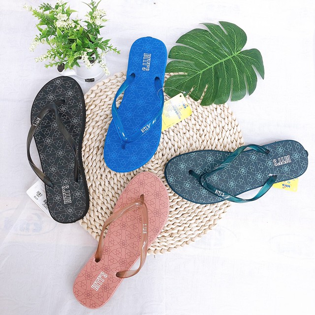 Dép kẹp xỏ ngón nữ đa dạng màu sắc,thời trang phù hợp với mọi lứa tuổi SLW042100