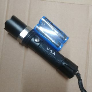 Đèn pin siêu sáng cree USA cao cấp