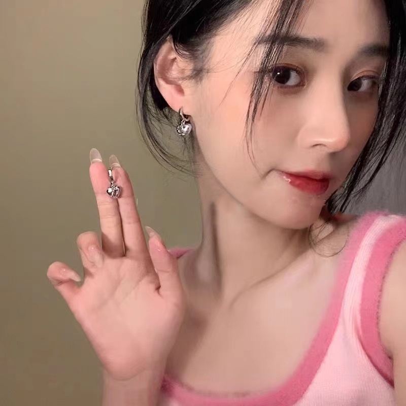 Khuyên Tai Hình Trái Tim Đính Đá zircon Hồng Thời Trang Sang Trọng Cao Cấp Mùa Hè Cho Nữ