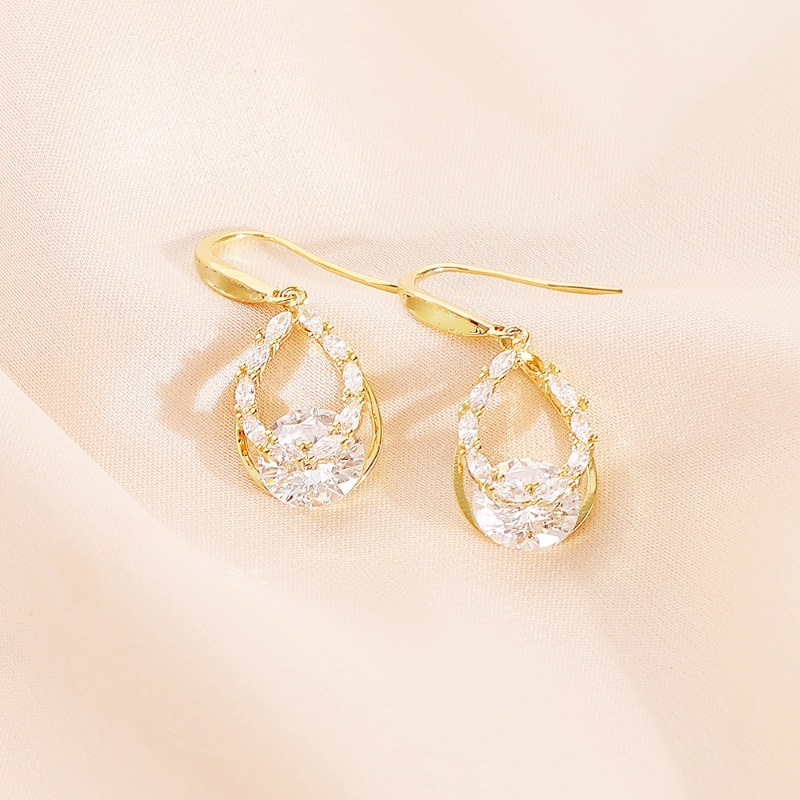 Bông Tai Đính Đá Sang Trọng Phong Cách Pháp