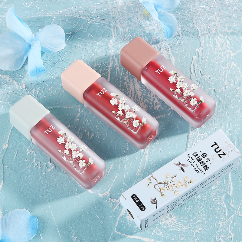 Son kem lì TUZ Ireneda mịn mượt như nhung giữ ẩm môi và làm sáng da