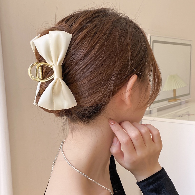 Kẹp Tóc Kim Loại Hình Bướm Phối Tua Rua Thanh Lịch Kích Thước Lớn Mới