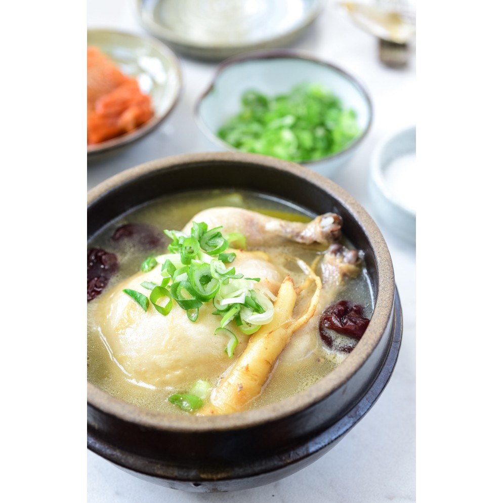 Canh gà hầm sâm Ourhome 800g