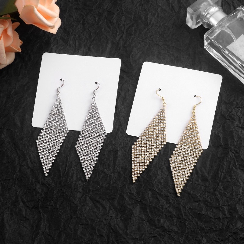 Khuyên tai dài thời trang sang trọng cho nữ