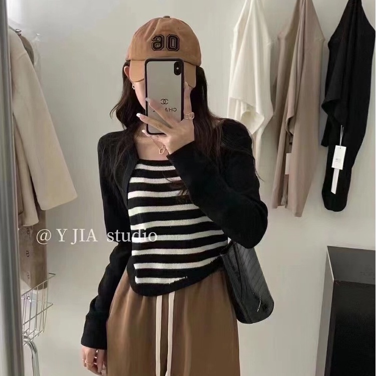 Áo Len Nữ Dài Tay Sọc Ngang Thời Trang Hàn Quốc