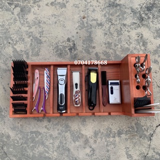 Khay gỗ đựng tông đơ và đồ nghề làm tóc