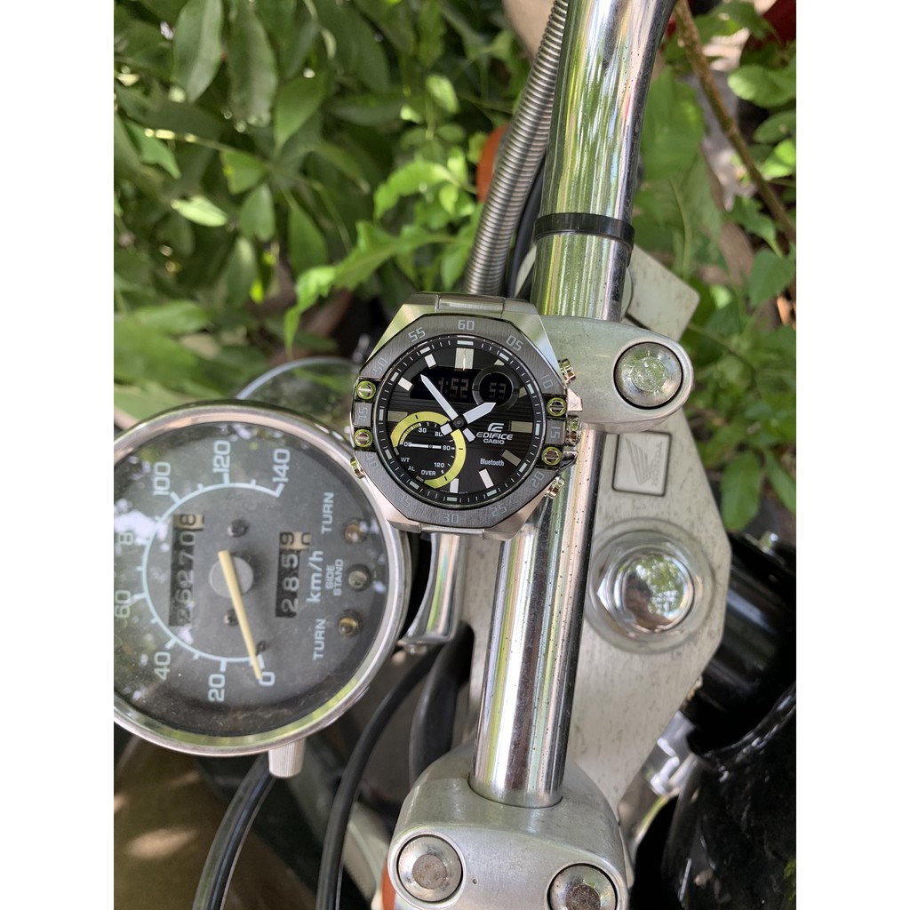 Đồng Hồ Nam Casio Dây Kim Loại Chính Hãng EDIFICE ECB-10DB-1ADF