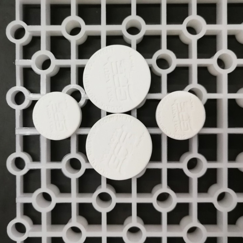 Khay Ngăn Cách Ly Bể Cá Kèm 4 Giá Đỡ Tiện Dụng