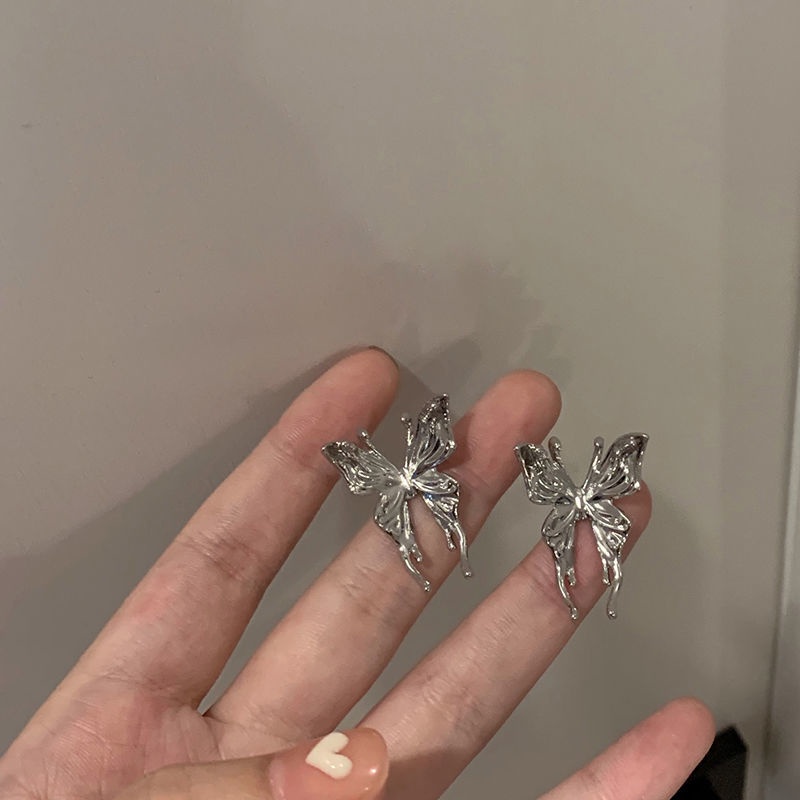 Khuyên tai bươm bướm ba chiều tùy chỉnh siêu xinh xắn phong cách mới 2021 dành cho nữ