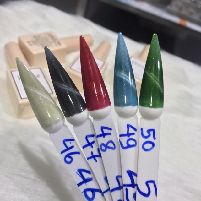 Sơn Dires sơn mắt mèo