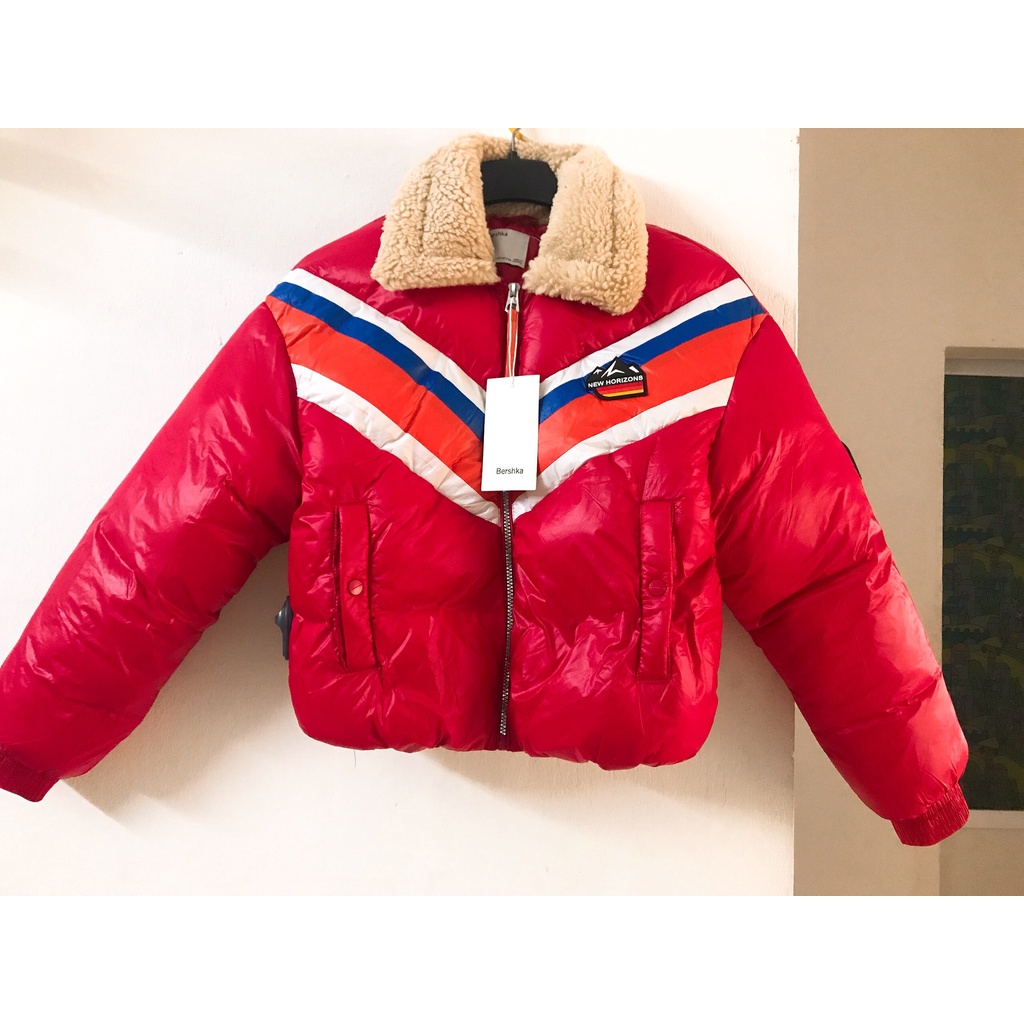 Áo Khoác Phao Croptop BSK Cổ Lông - Size XS - 3457 Vai 51- Ngực 51- Bo lai 45cm ( Chiều dài 52cm)