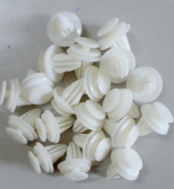 20 chốt tappi dùng cho xe ô tô