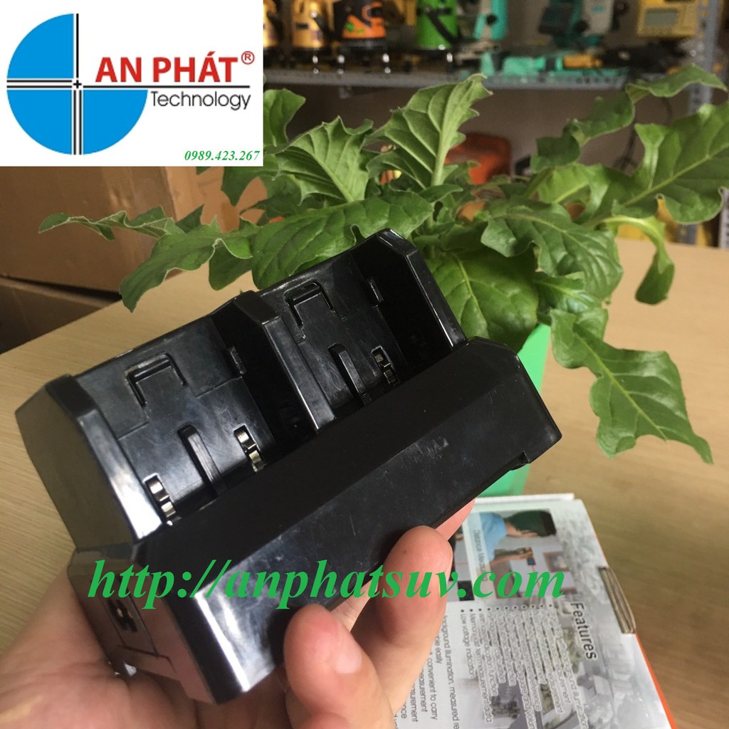 Sạc pin GPS RTK HUACE-CHCNAV C300