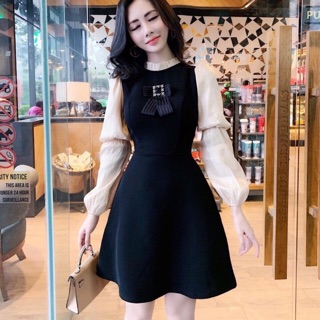 Váy xoè cổ bèo