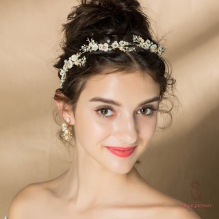 Vòng hoa đội đầu cô dâu ngọt ngào