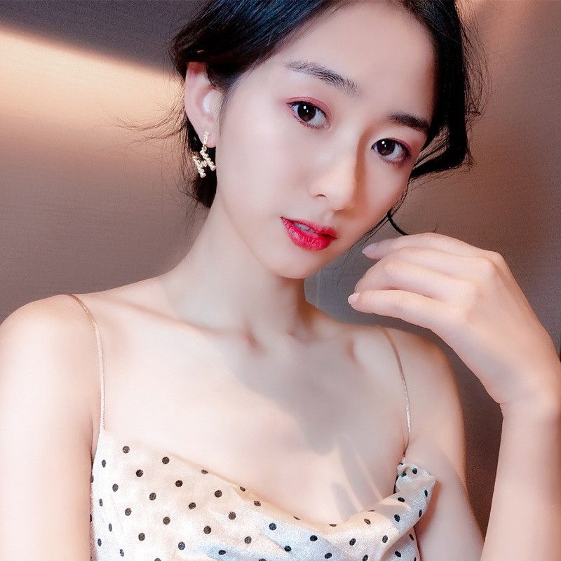 Bông Tai Chữ H Đính Đá Thanh Lịch Cho Nữ