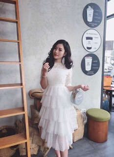 Đầm ren dự tiệc siêu xinh