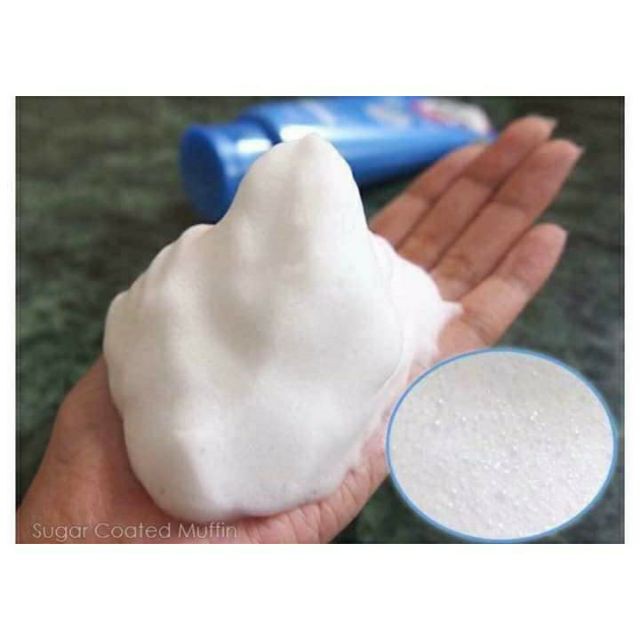 Sữa rửa mặt Nhật