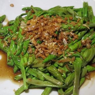 Hoa Chom chan Chia Tai  Thái Lan