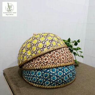 Chao đèn mây tre lồng bàn