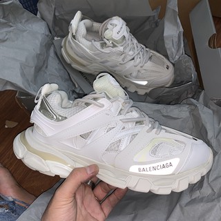 Giầy balen track ba trắng hàng 11 (full box + freeship )