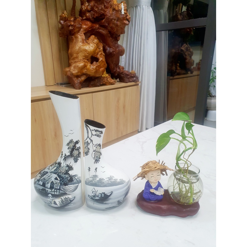 Bình sơn mài phu thê vẽ cảnh Việt Nam loại nhỏ