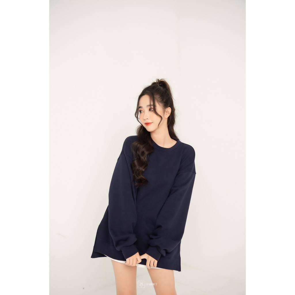 Áo sweater nỉ cổ tròn freesize dáng rộng xẻ vạt thời trang Cody Harriet