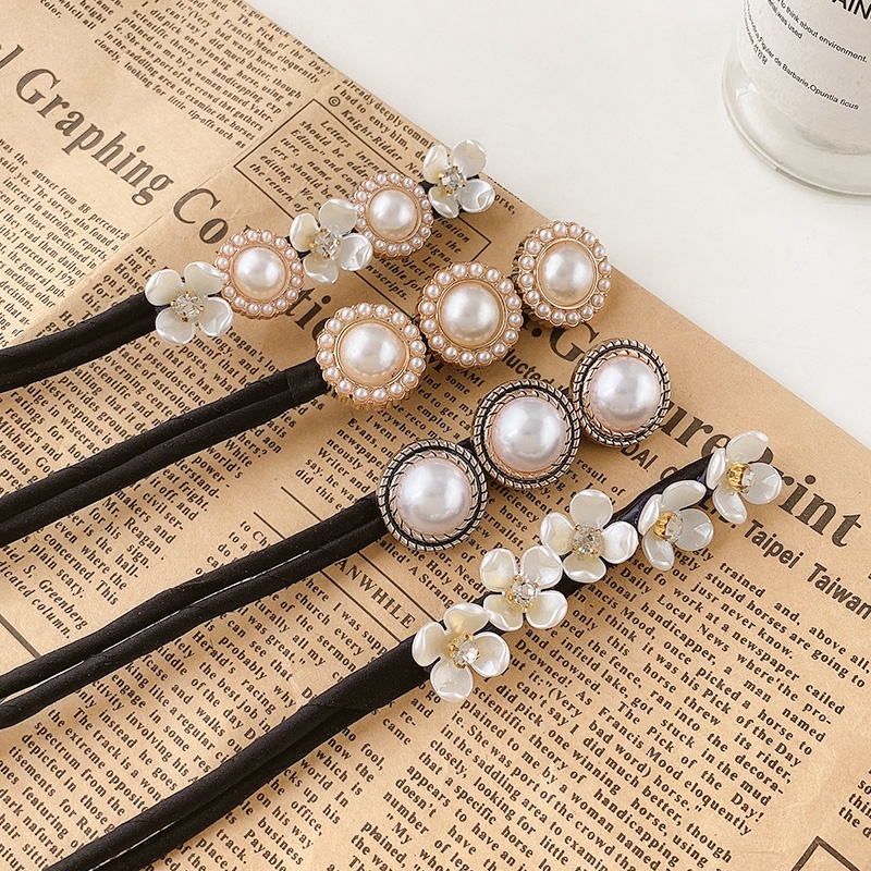 Kẹp tóc hình hoa đính ngọc trai giả xinh xắn cho nữ