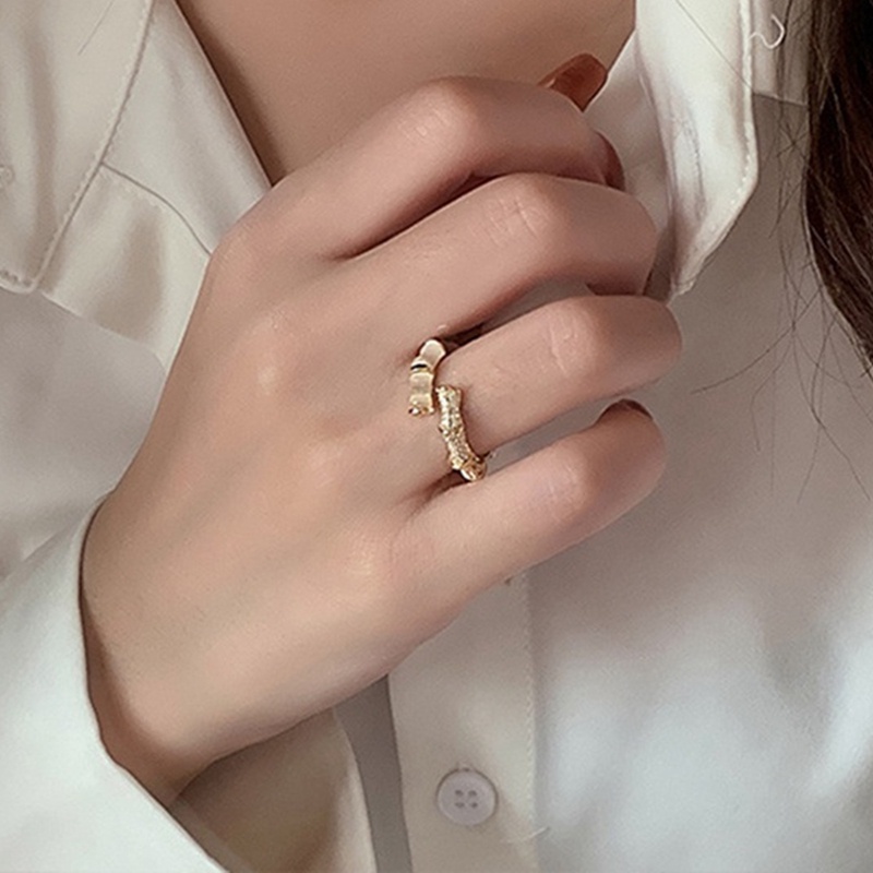 Nhẫn Hình Cây Tre Đính Đá Opal Thời Trang Sang Trọng