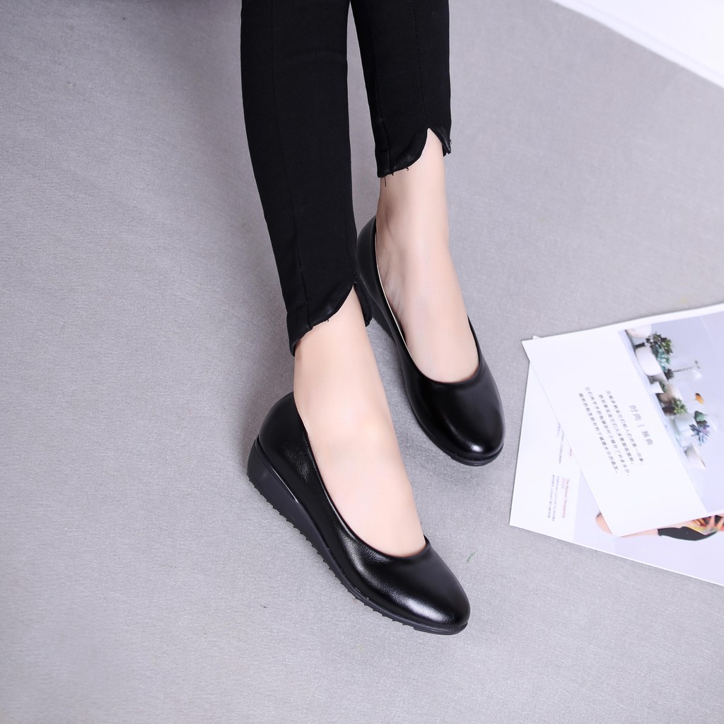 Giày Búp Bê Đế Bằng Chống Trượt Thời Trang Cho Phụ Nữ Trung Niên | BigBuy360 - bigbuy360.vn