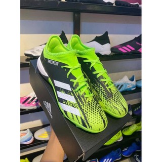 Giày đá bóng cỏ nhân tạo Predator 20.3 cổ lửng TF