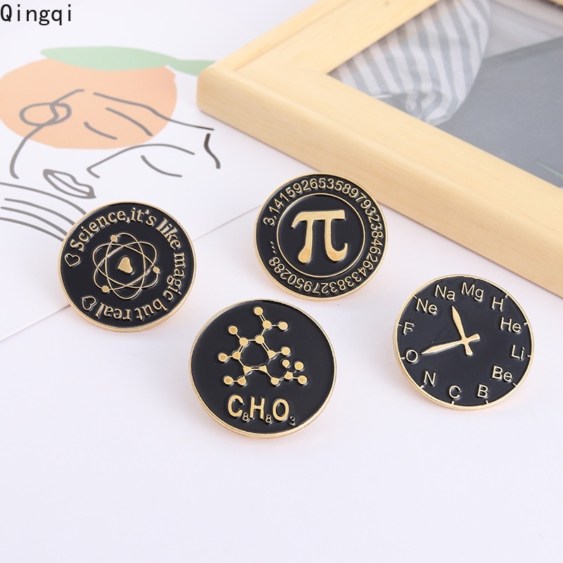 Ghim cài áo Miss Zoe hình ống nghiệm hóa học độc đáo