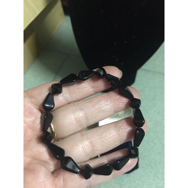 Vòng tay đá  đen si tuyển Nhật