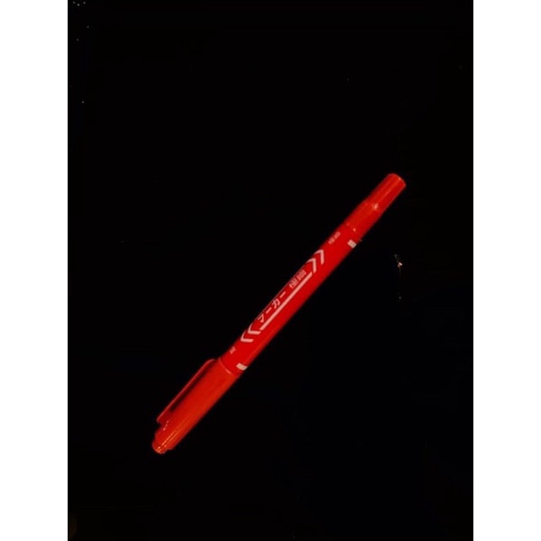 Bút định hình mày môi dùng trong phun xăm