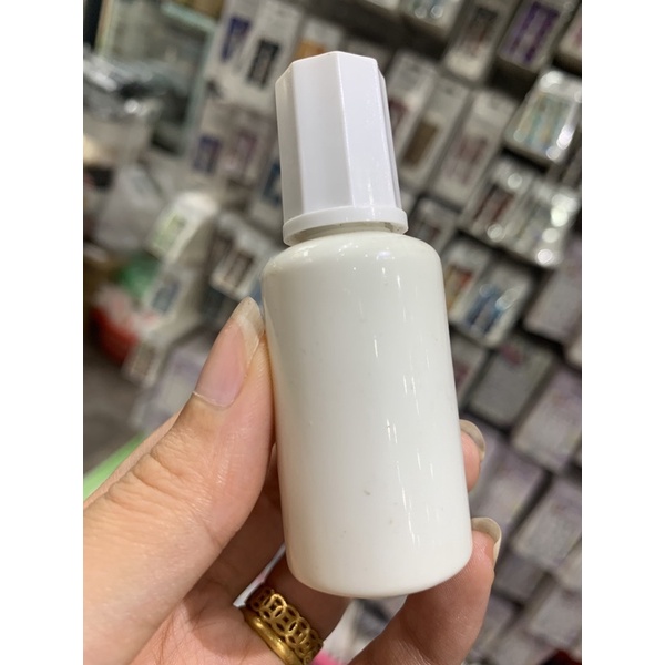 XỊT KHOÁ NHANH KHÔ KEO