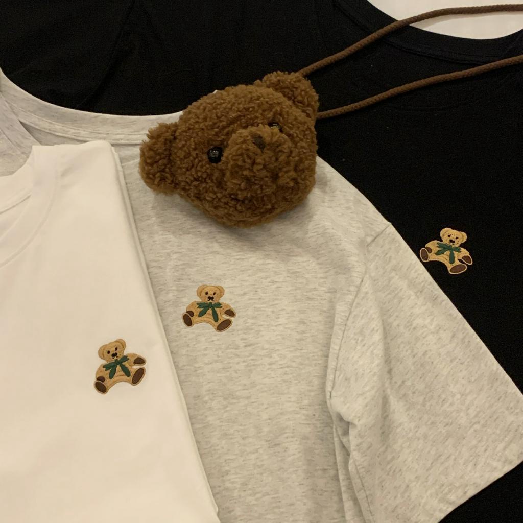 Áo thun tay ngắn cổ tròn in họa tiết chú gấu hoạt hình đáng yêu thời trang