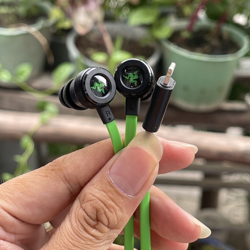 Tai nghe Razer Hammerhead chân dẹt cho đt Táo Khuyết, mới 100% nobox, Chơi game cực đã