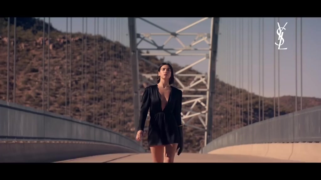 [ᴀᴜᴛʜᴇɴᴛɪᴄ] Nước Hoa Nữ Dùng Thử Chính Hãng YSL Libre EDP Chiết 10ml | BigBuy360 - bigbuy360.vn