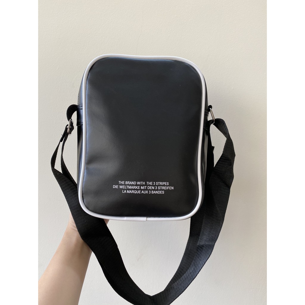 [Hàng Sẵn] Túi đeo chéo Xuất Dư Full túi tem tag Hai Màu Sành | BigBuy360 - bigbuy360.vn