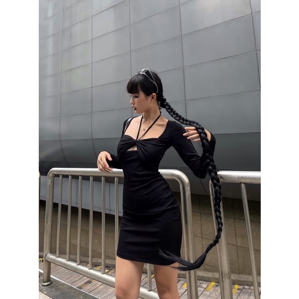 Đầm cột cổ ngắn