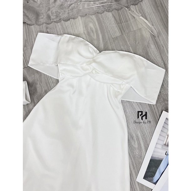 Váy maxi lụa vai lưới