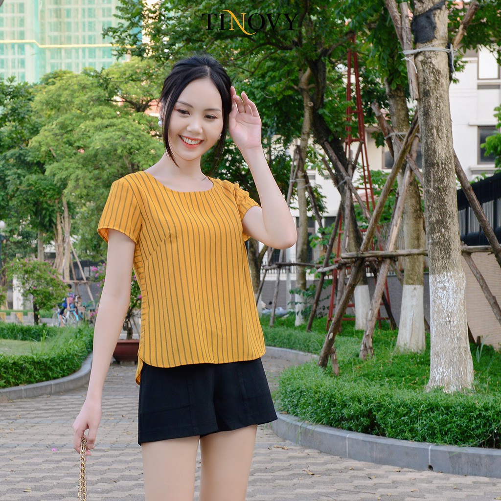 Áo Croptop Nữ Tay Cộc Hoạ Tiết Kẻ TINOVY 206-0125