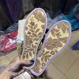 MIẾNG LÓT QUẾ CHỐNG HÔI CHÂN